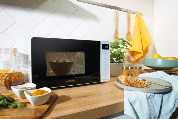 Kuchenka mikrofalowa Gorenje MO20A3X